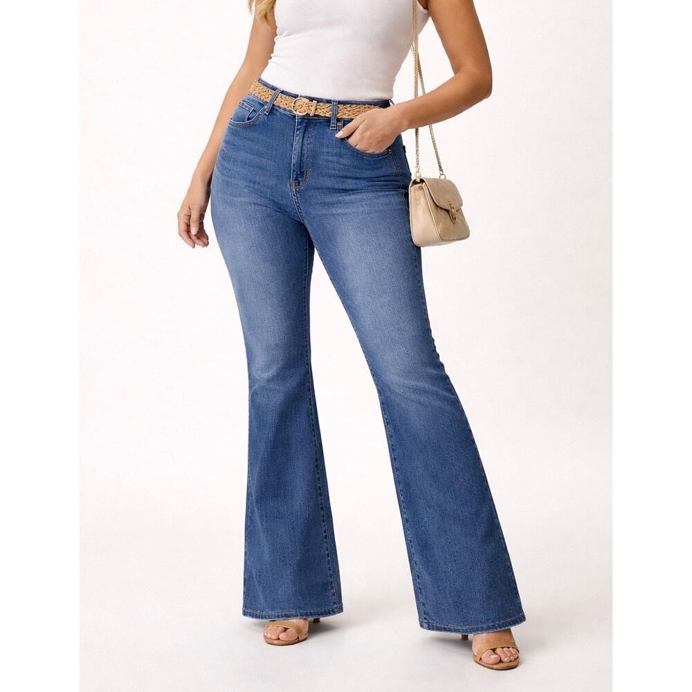 Kut from the Kloth Ana High Rise Fab Ab Flare Jeans  Medium Wash Size 18